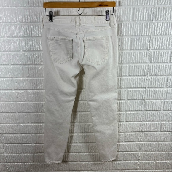 AMO Mid Rise Twist Jeans in Sea Salt 26 - Picture 5 of 8